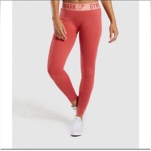 Gymshark Women’s Seamless Fit Leggings Size M with Logo Elastic on the Waistband